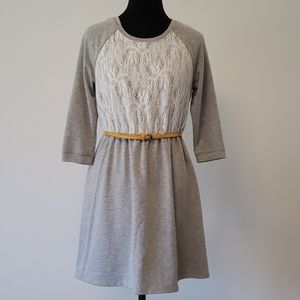 Sweatshirt dress